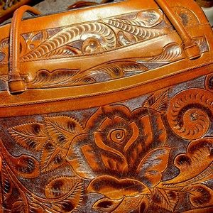 Western vintage tooled purse